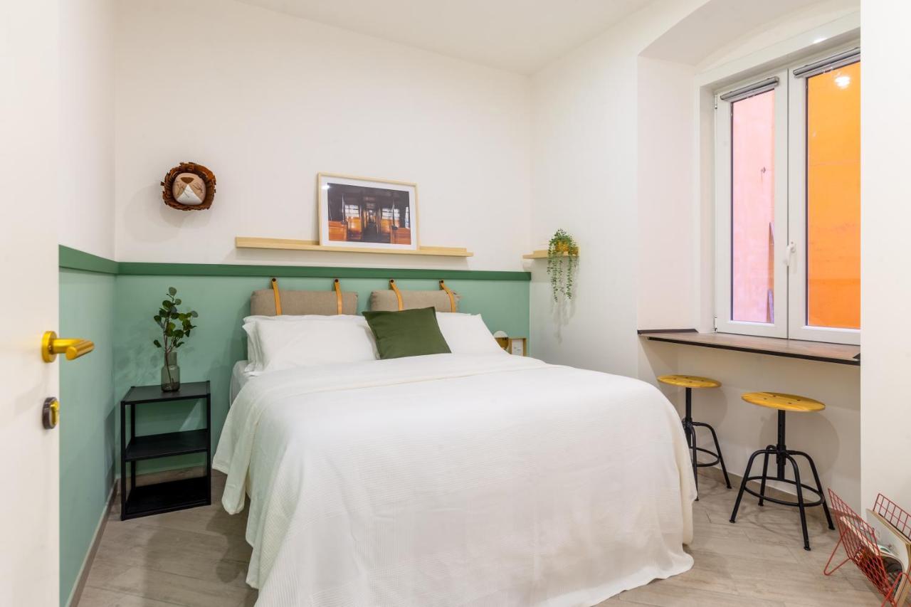 Lovely And Tiny Pied-A-Terre In The City Center Трієст Екстер'єр фото