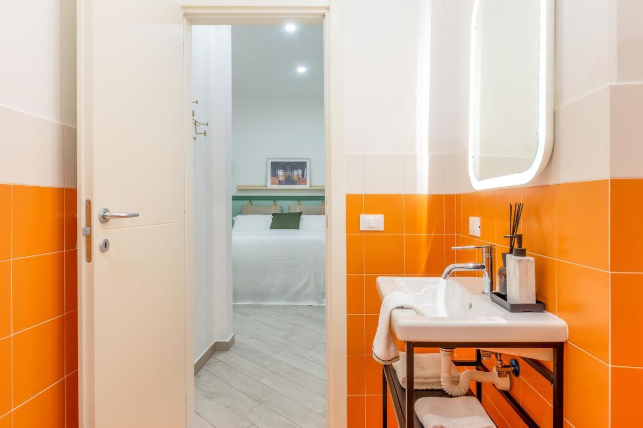 Lovely And Tiny Pied-A-Terre In The City Center Трієст Екстер'єр фото