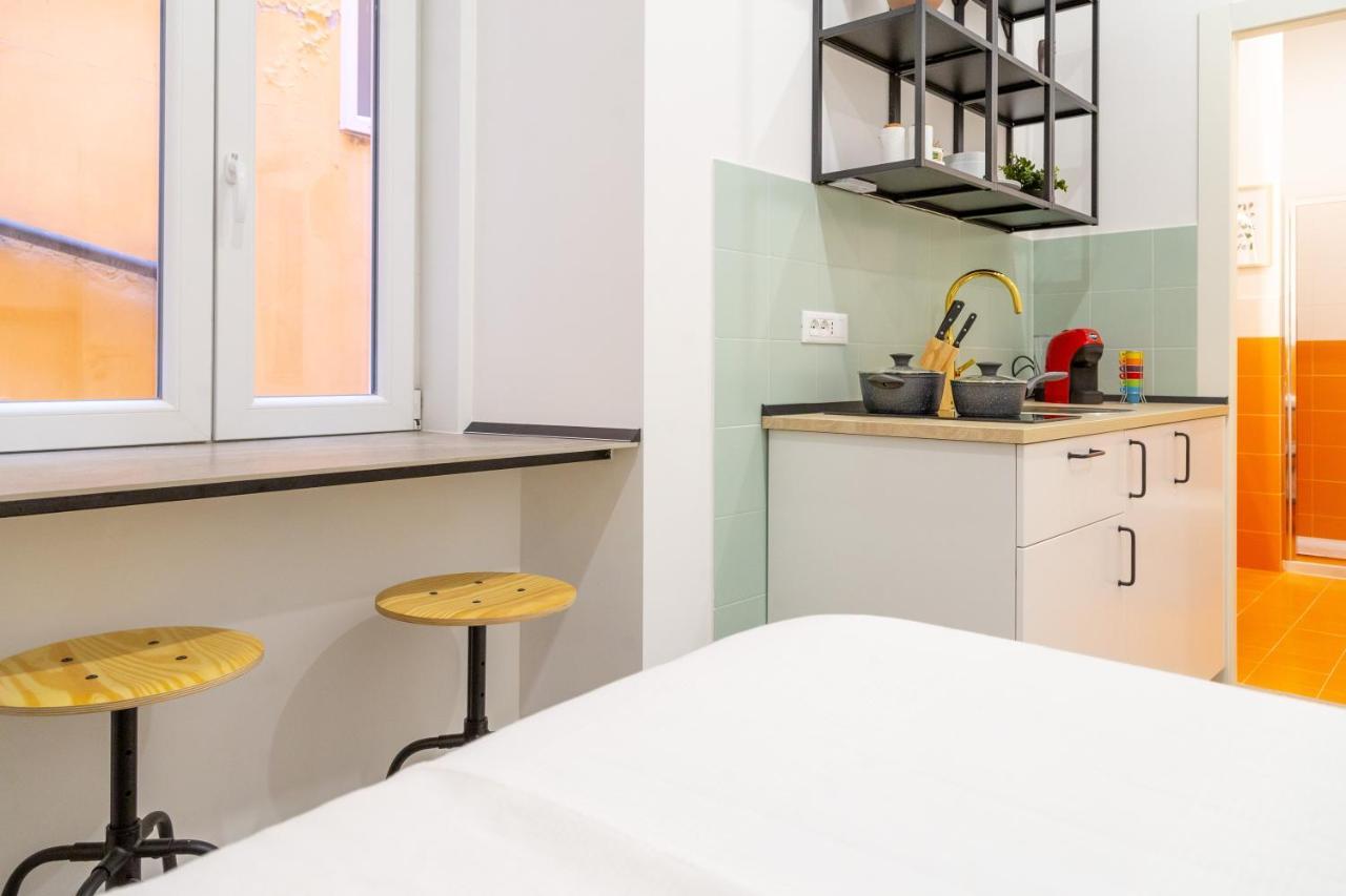 Lovely And Tiny Pied-A-Terre In The City Center Трієст Екстер'єр фото